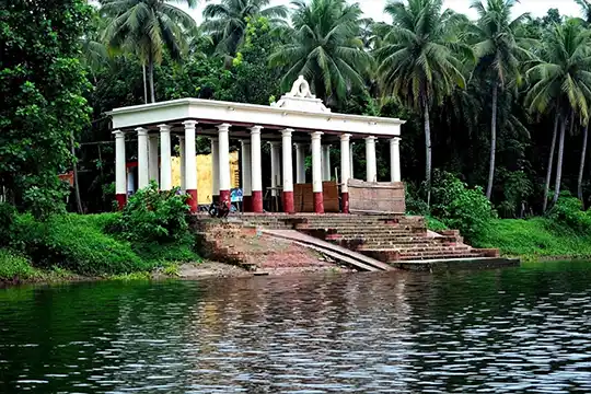 Video production in Narail on the Chitra River